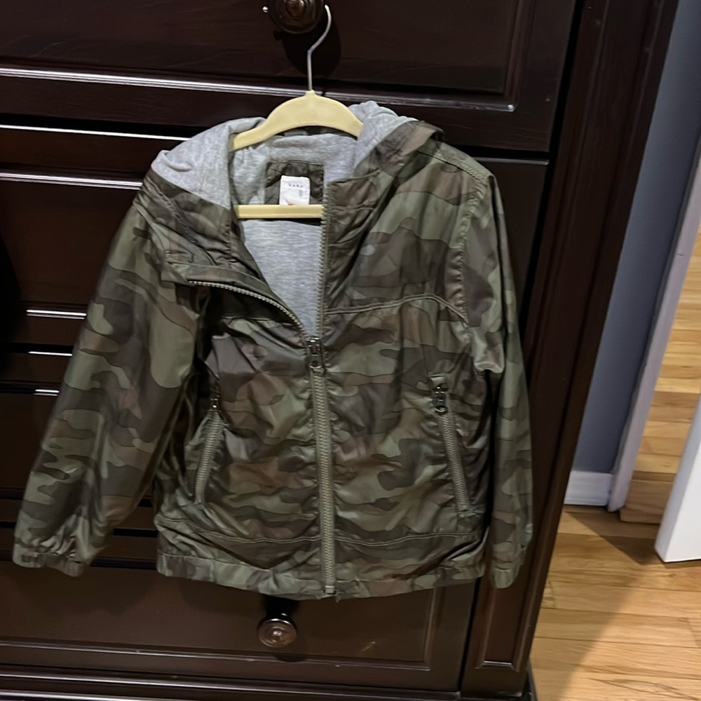 Camp size 4 gap light jacket